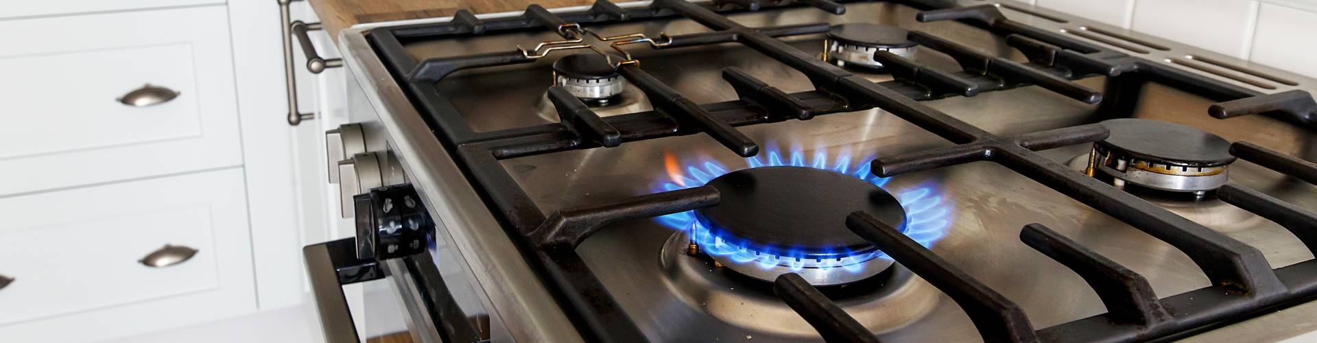 Josh Mintz Plumbing ensures safe gas stove installation through licensed gas services.